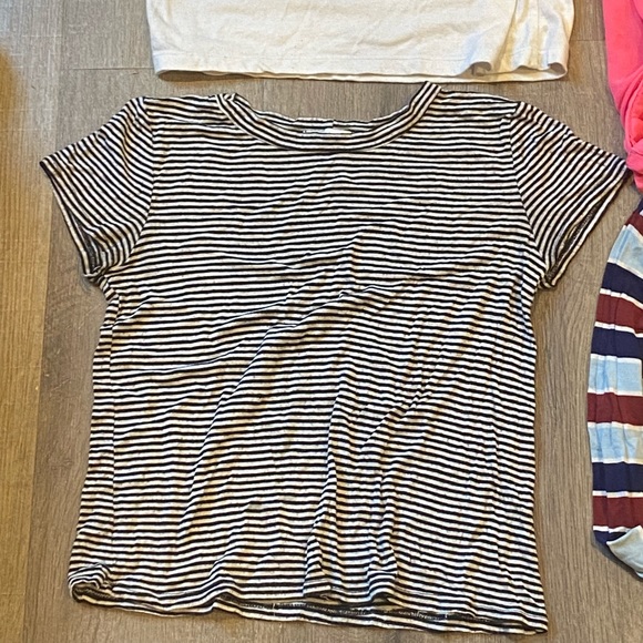 one stain on the front - Picture 1 of 2